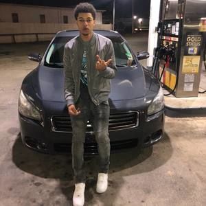 Meet your Posher, Eric